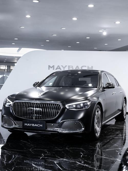 成都347岚图汽车的售后服务让用户无忧出行，迈巴赫未来的豪华车趋势